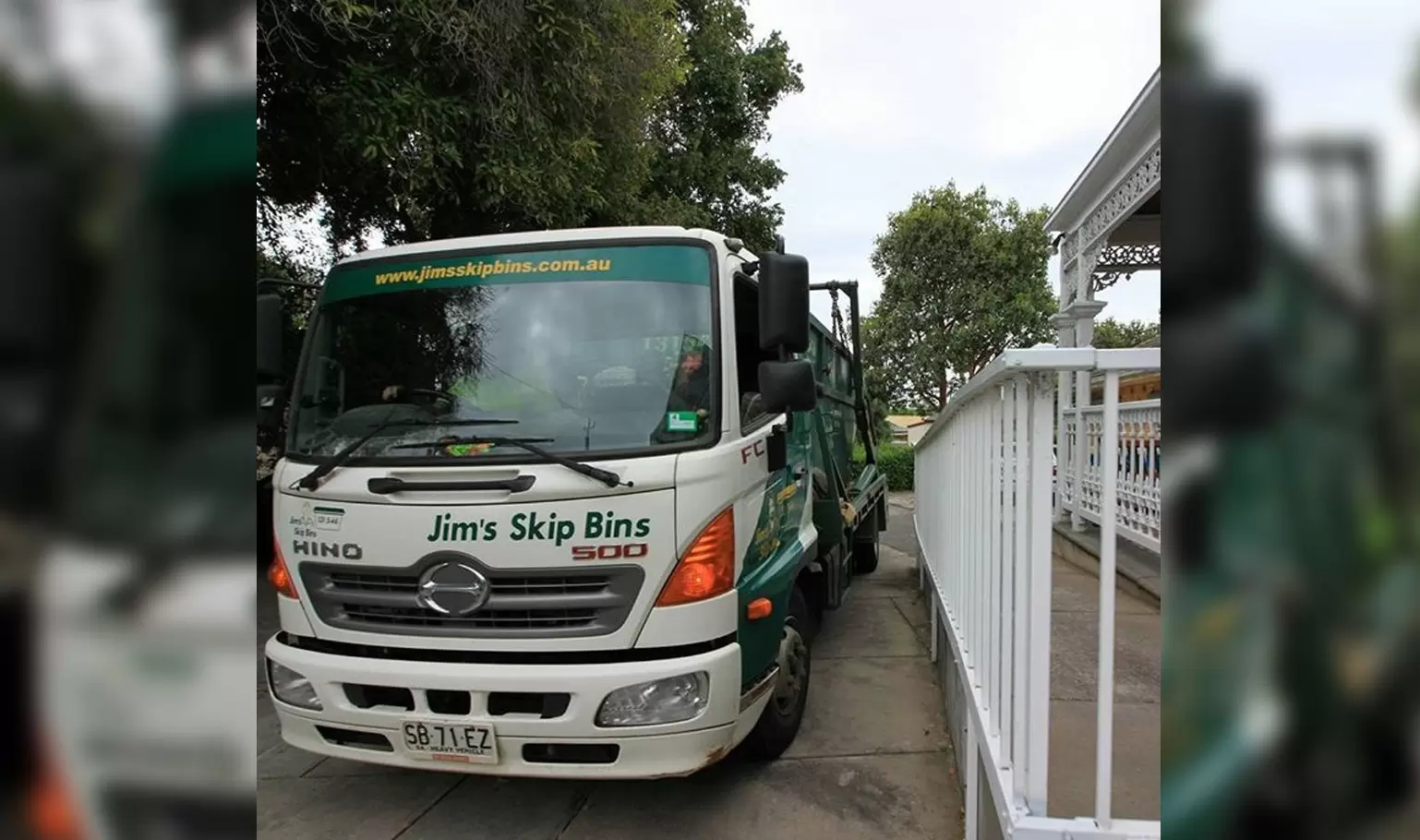 Jims Skip Bins Melbourne 3.webp